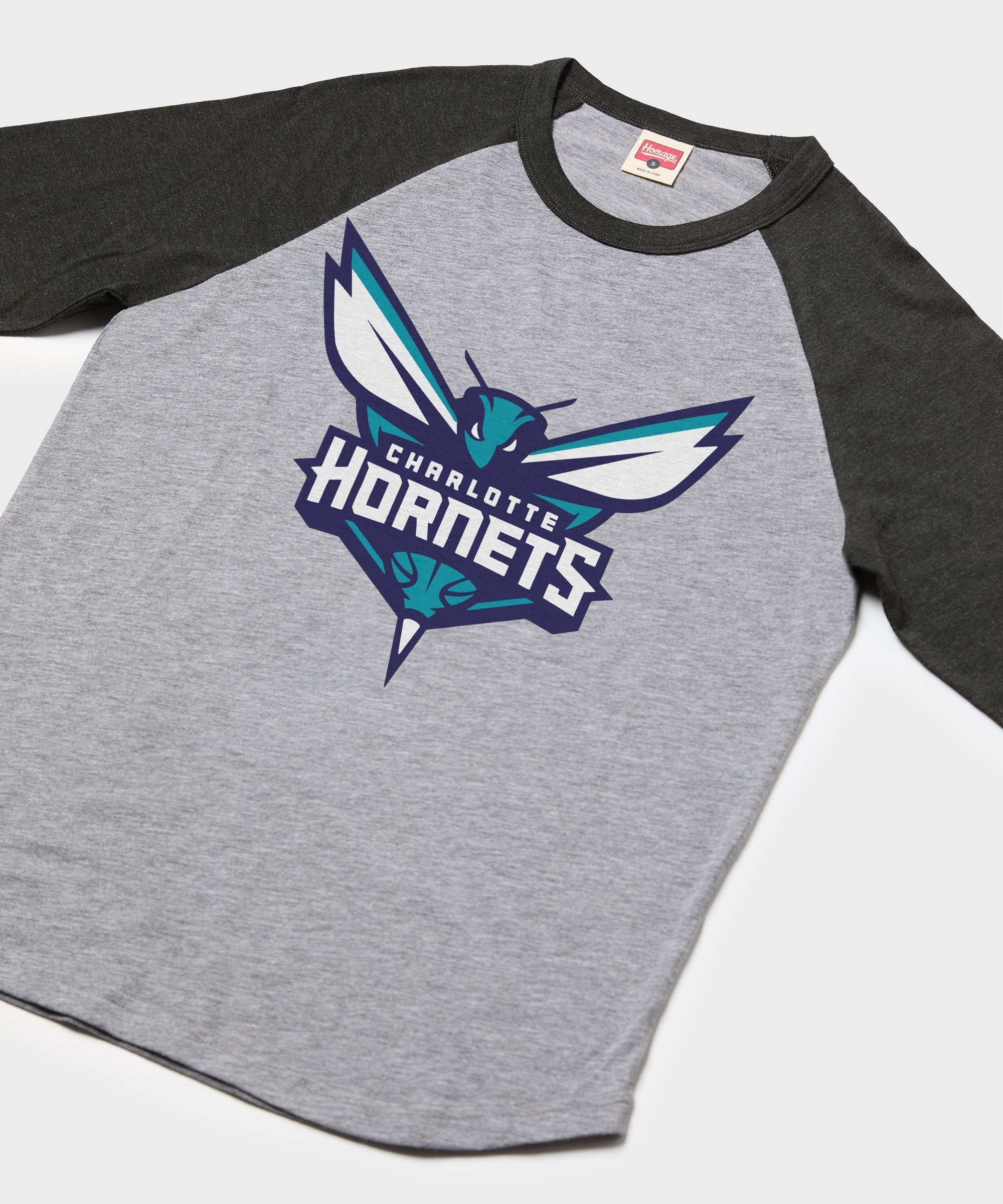 Charlotte Hornets Logo Raglan - Image 2