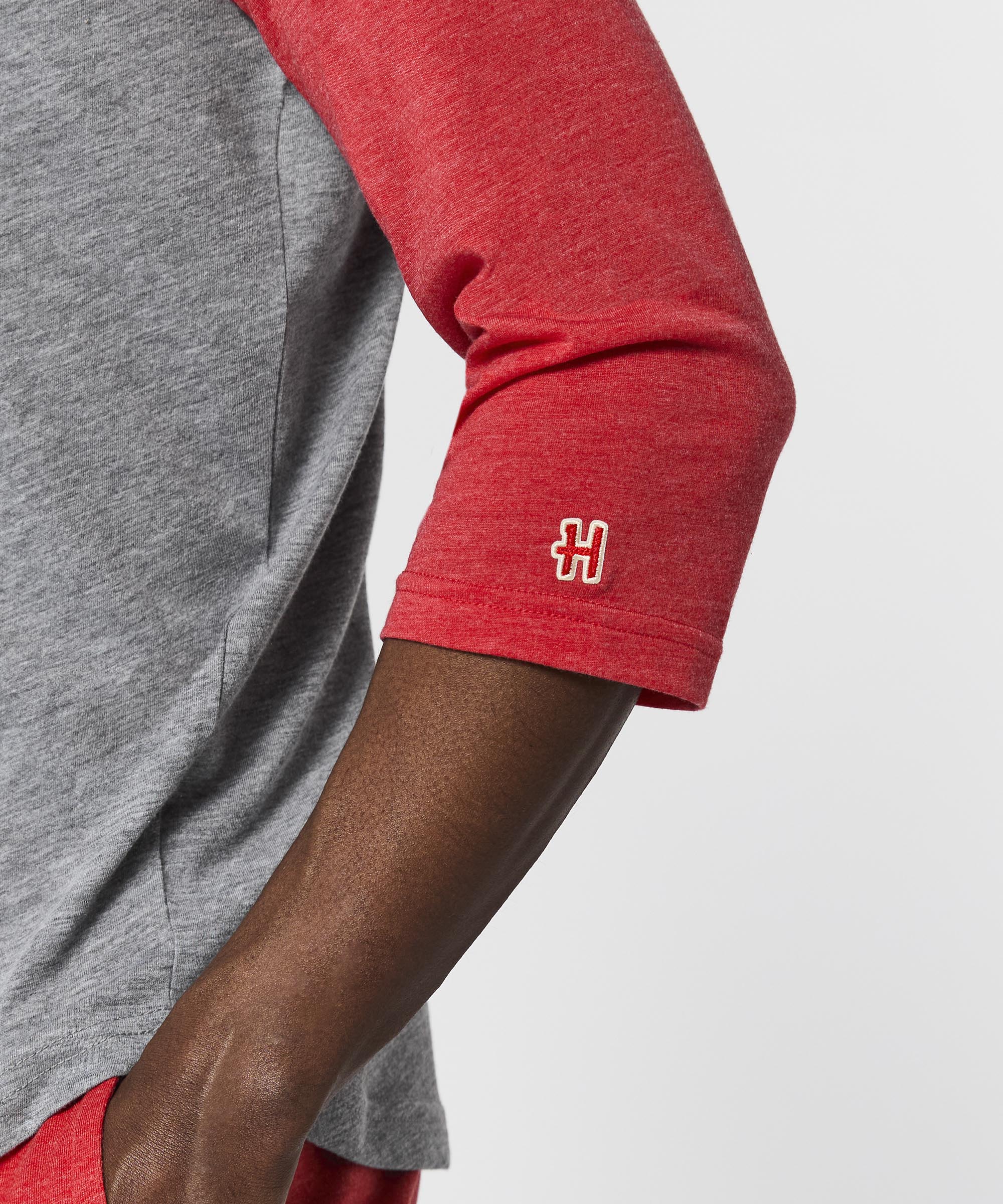 Chicago Bulls Logo Raglan - Image 5