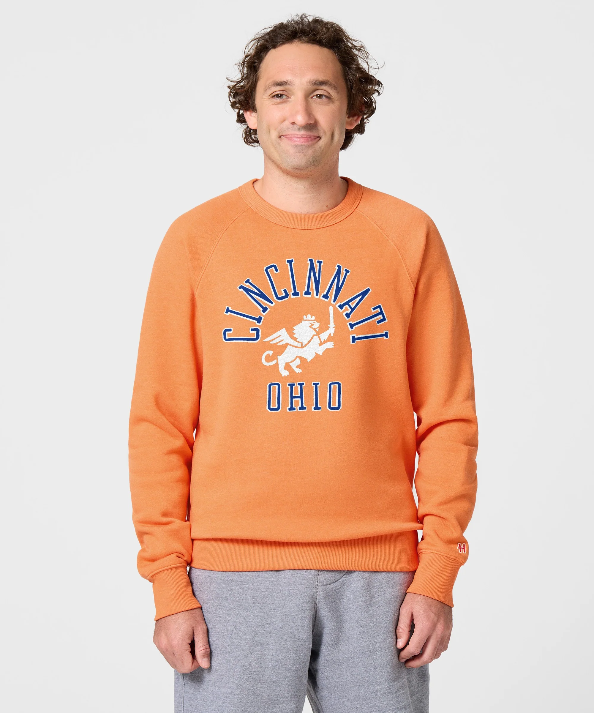 FC Cincinnati Arch Crewneck - Image 3