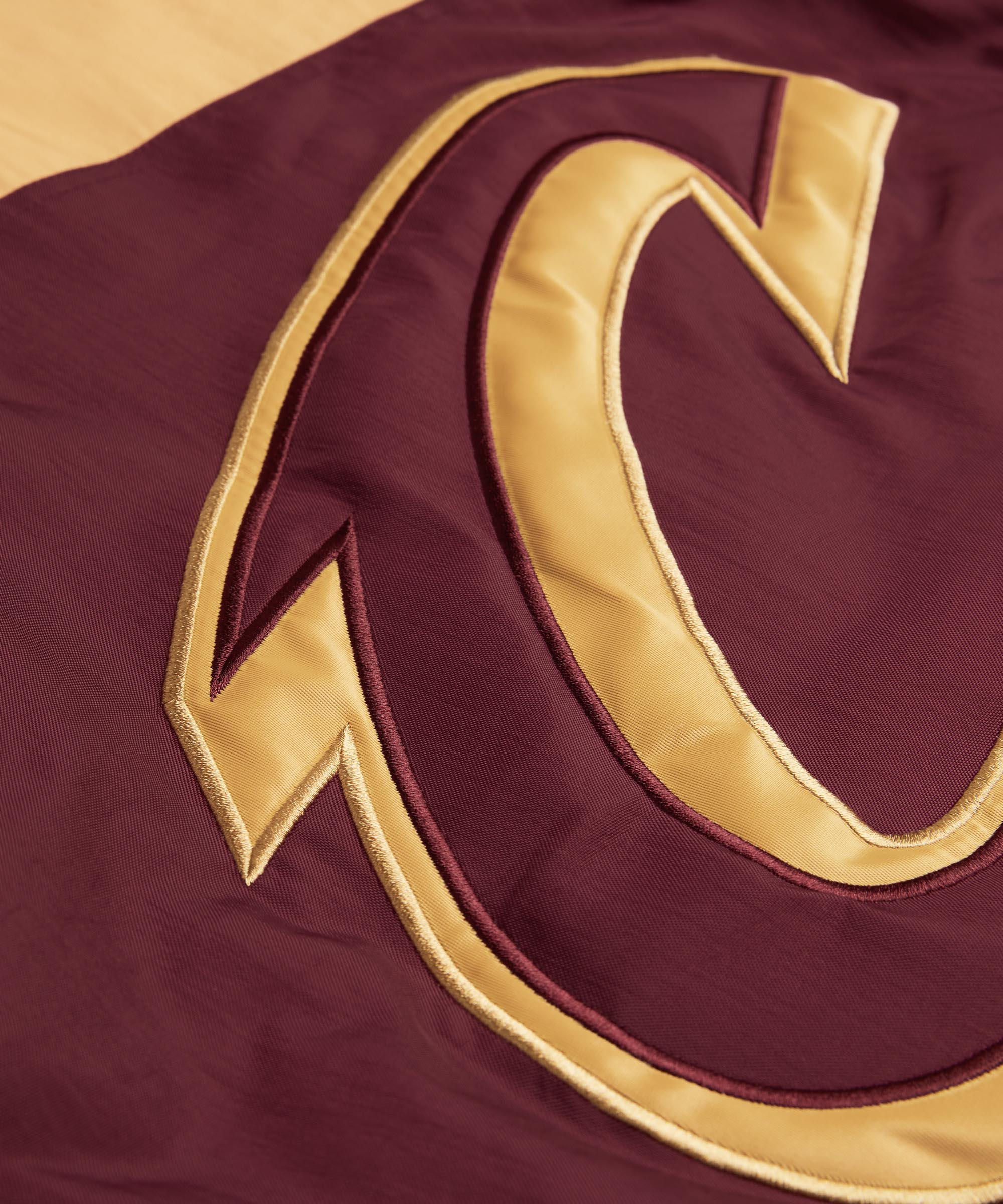 HOMAGE X Starter Cavs Pullover Jacket - Image 5