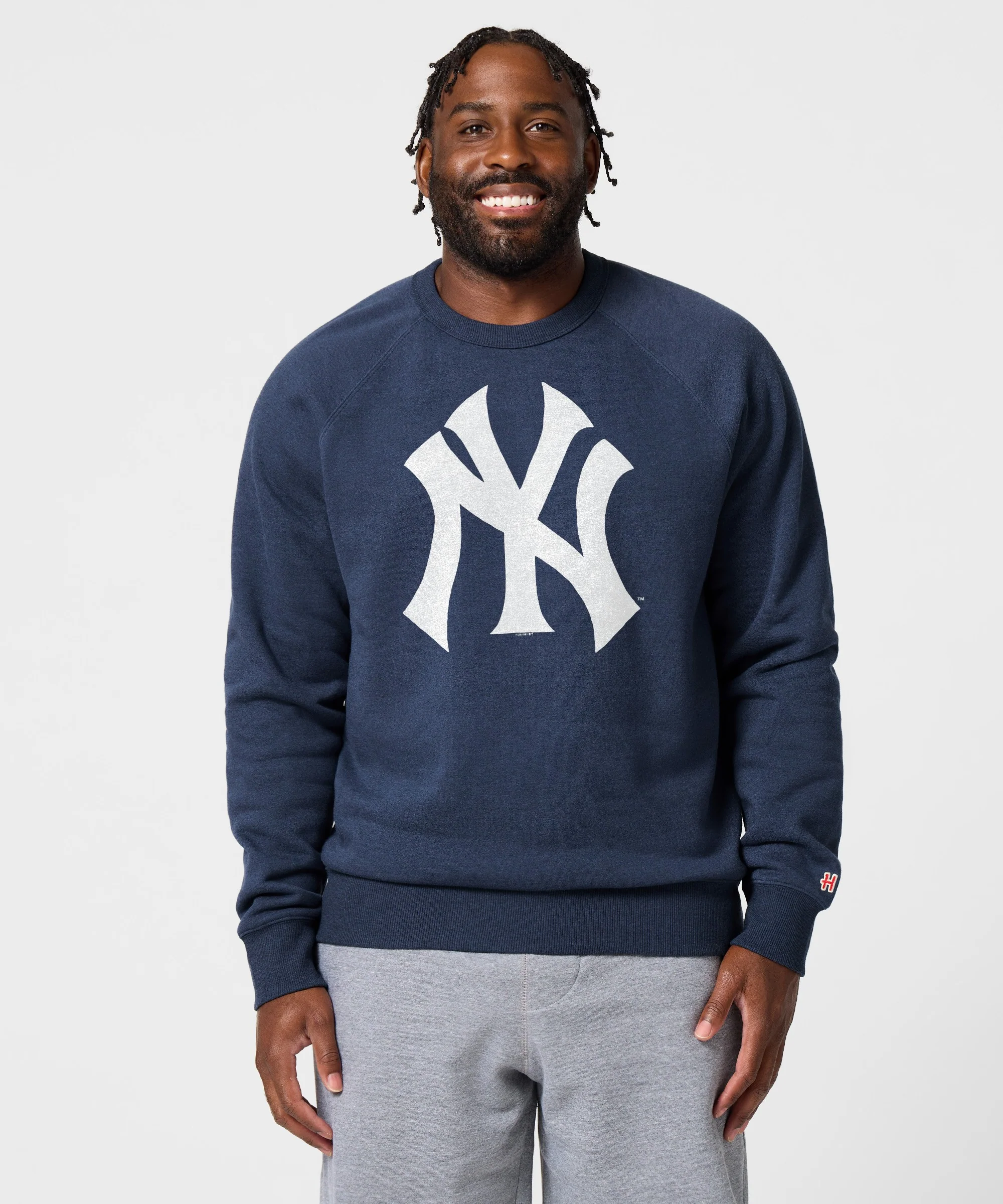 New York Yankees Cap Logo '68 Crewneck - Image 6