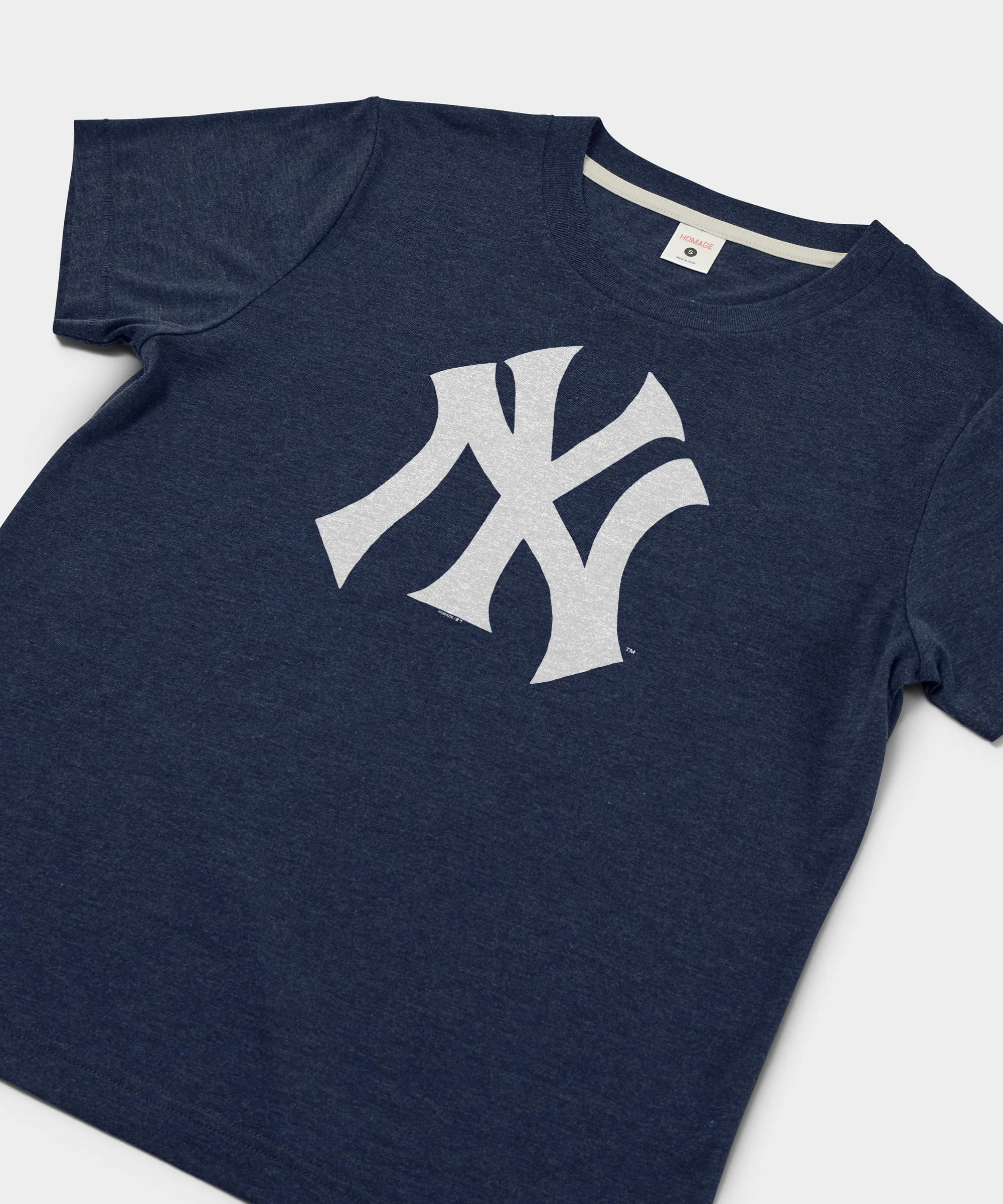 Women's New York Yankees Cap Logo '68 - Image 4