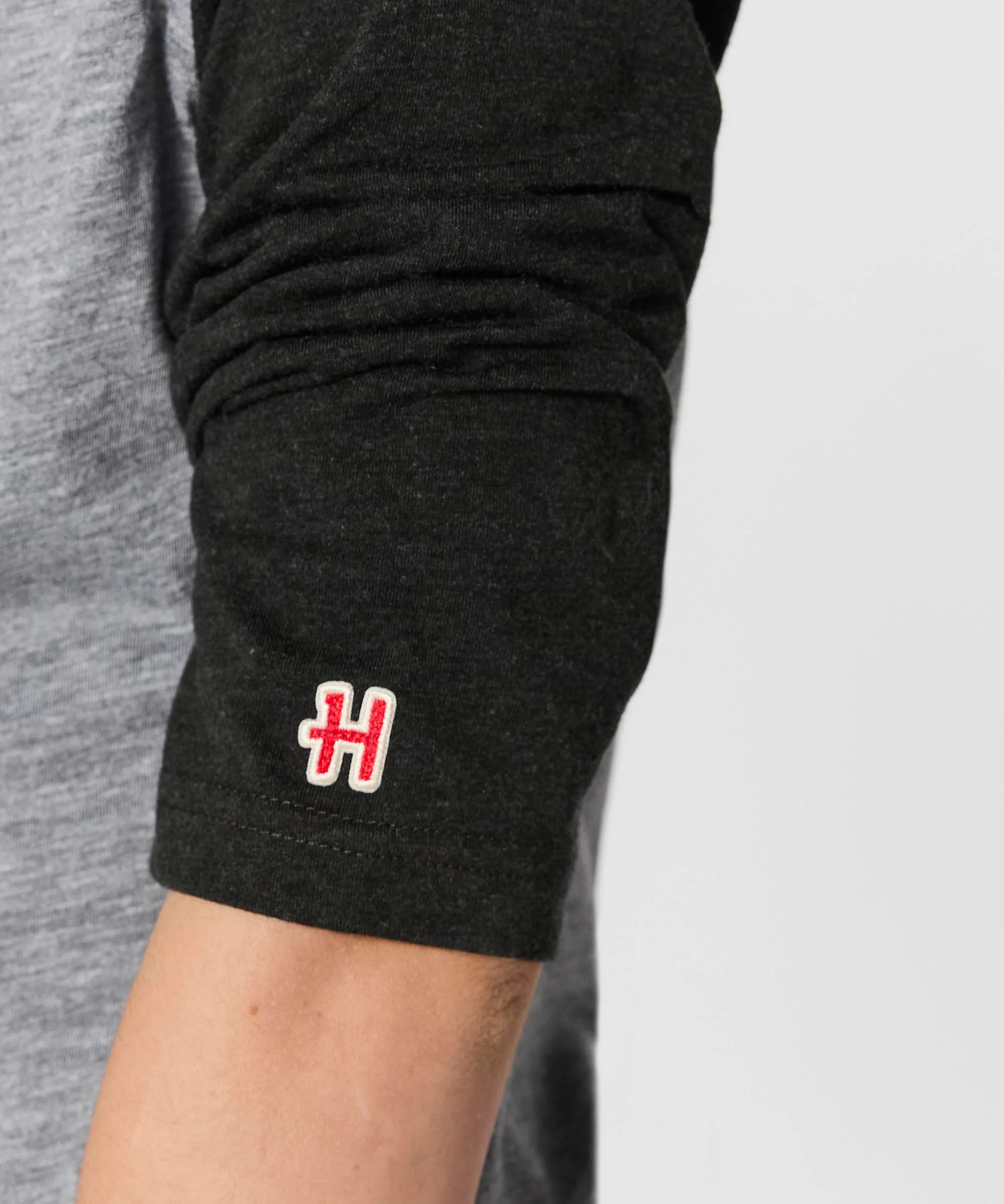 Youth MLB x Topps Philadelphia Phillies Raglan - Image 5